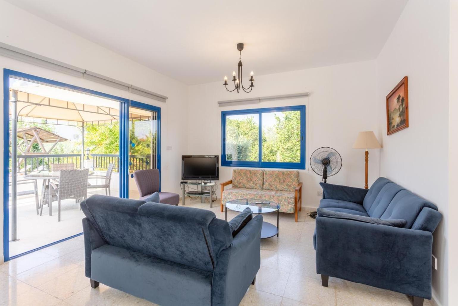 Villa Charoula Pente Пафос Экстерьер фото