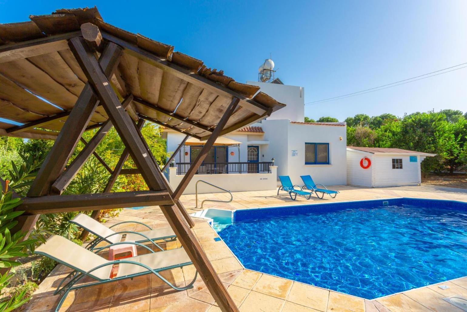 Villa Charoula Pente Пафос Экстерьер фото