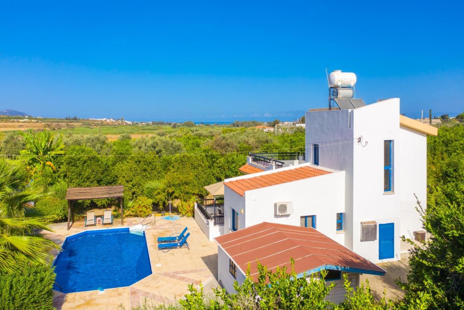 Villa Charoula Pente Пафос Экстерьер фото